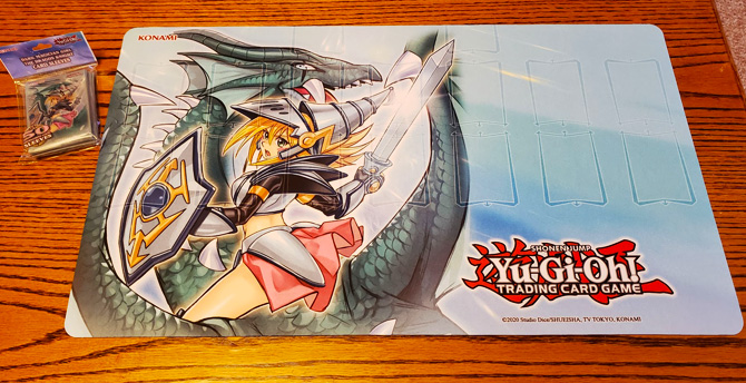 Dark-Magician-Girl-the-Dragon-Knight-Playmat