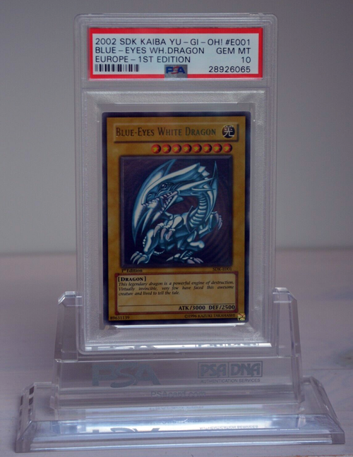 Yu-Gi-Oh! Blue-Eyes White Dragon 2002 SDK-E001 1st Edition PSA 10