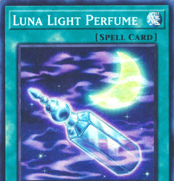 Luna Light Perfume